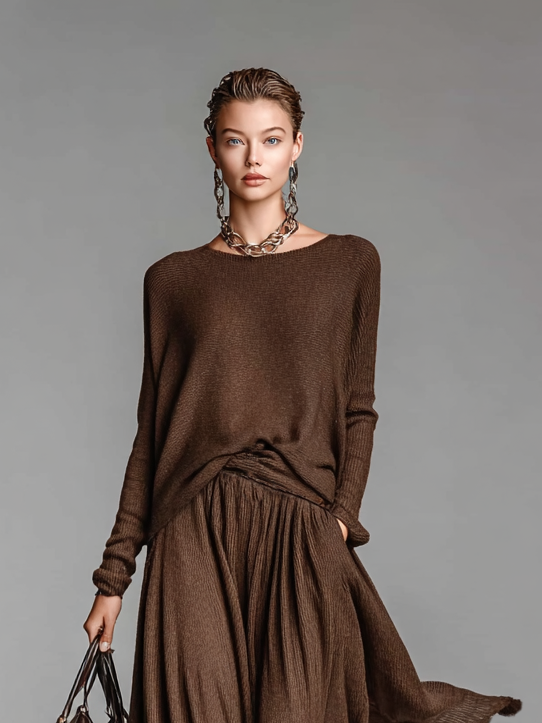 Conjunto de suéter de cuello redondo y falda