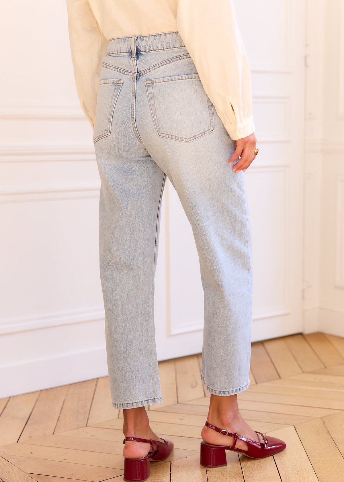 Valeria — Vaquero de corte relajado
