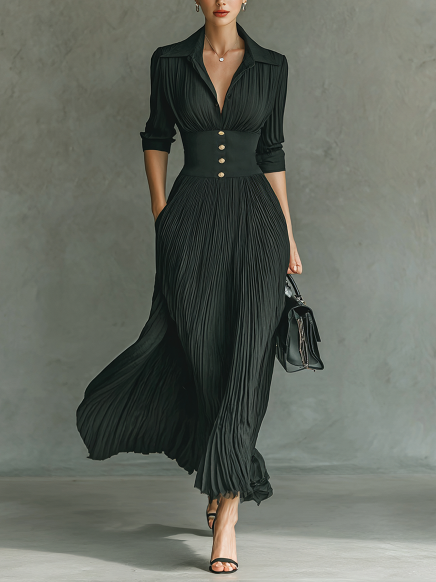 Vestido largo con mangas largas, cuello reverso y pliegues